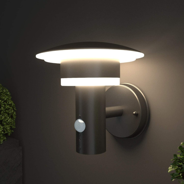 Осветительные лампы с датчиком движения: декоративные модели с различными цоколями для дома