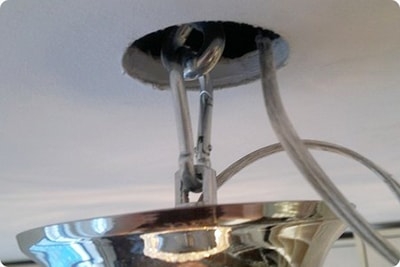 Установка люстры на натяжной потолок - инструкция и способы крепления