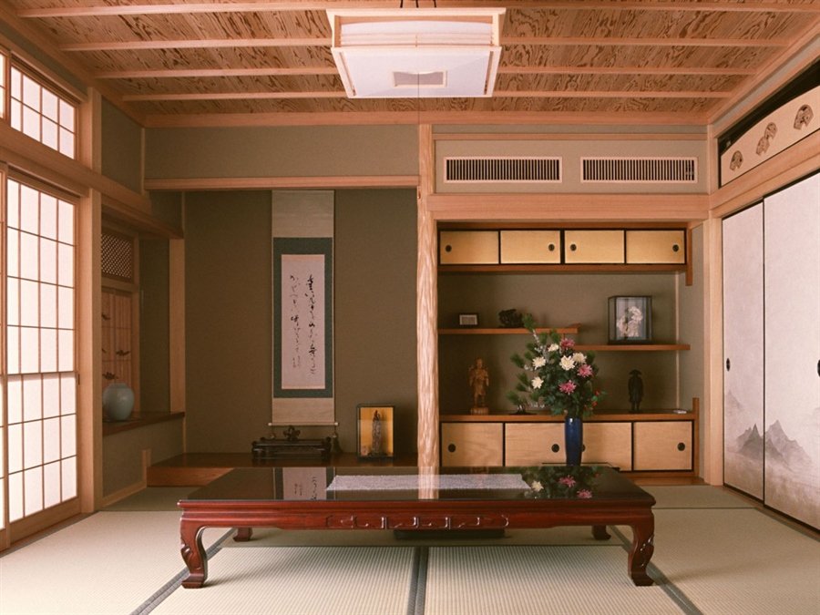 Araña cuadrada de estilo japonés en la sala de estar